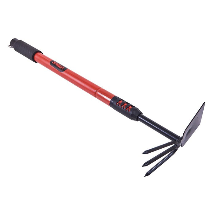 Telescopic hand fork and hoe